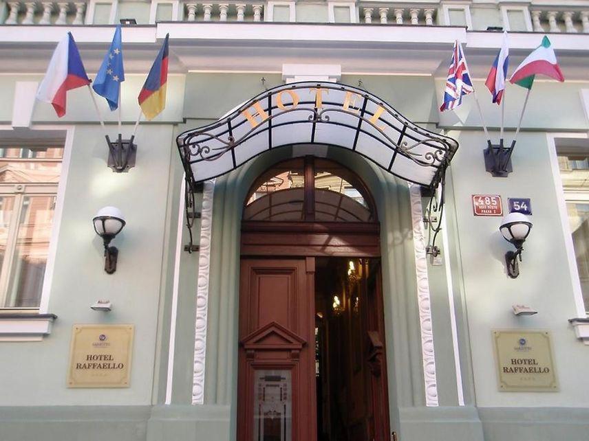 Hotel Raffaello Prague Exterior photo